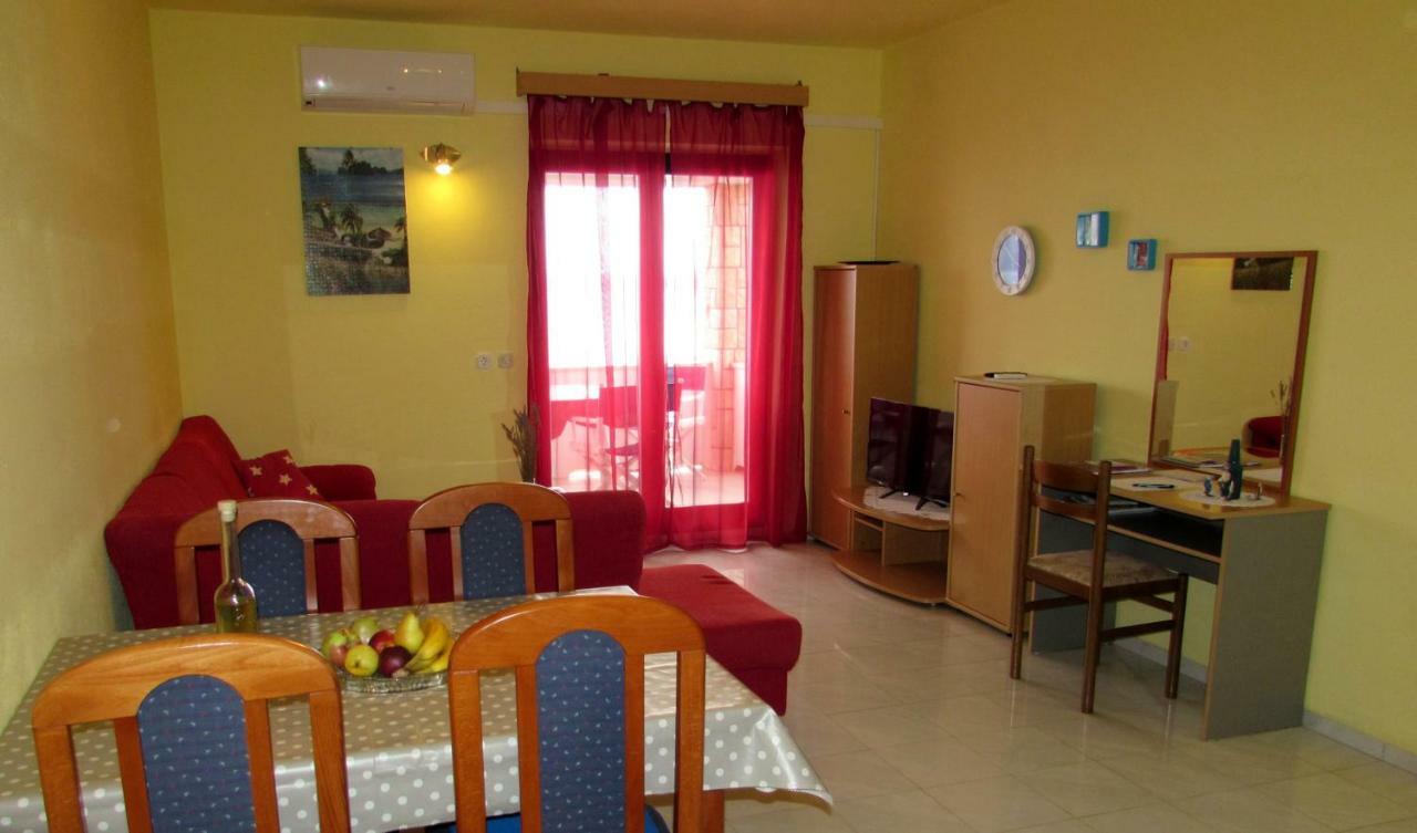 Apartmani Podobnik Klenovica Dış mekan fotoğraf